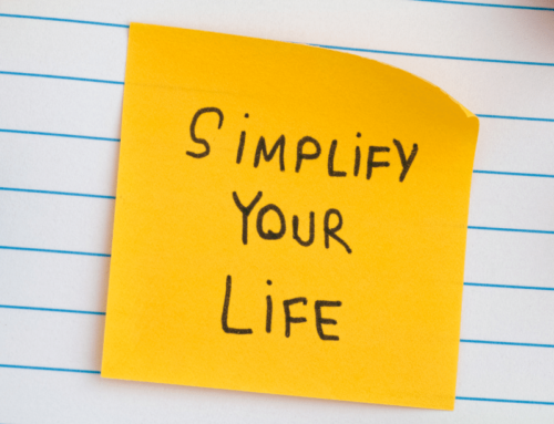 14 WAYS ON HOW TO SIMPLIFY LIFE IN 2024 + GREAT RESOURCES TO HELP YOU ACHIEVE THAT!